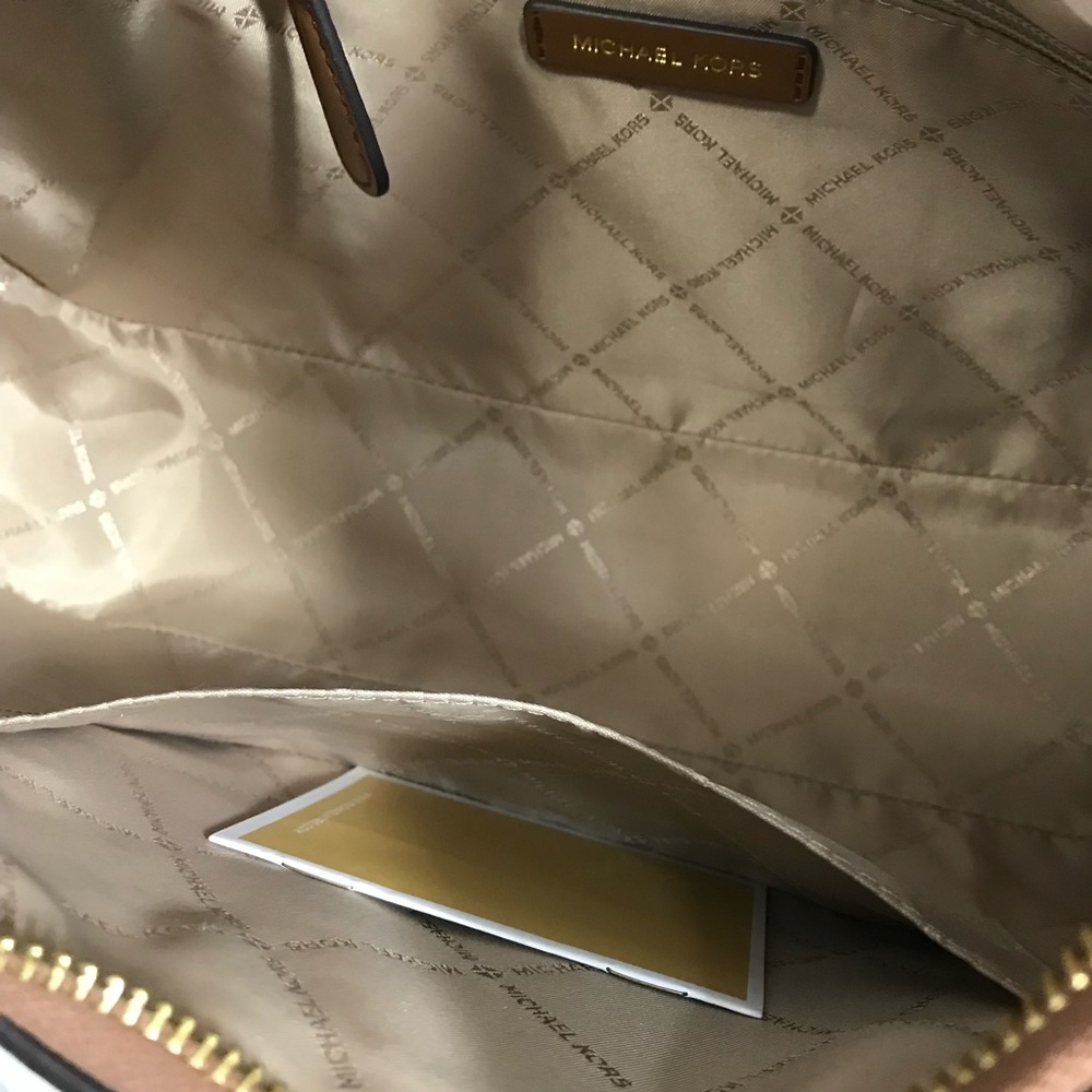 Michael Kors Wilma Large Saddle Brown Leather Shoulder Bag NWT - Picture 8 of 12